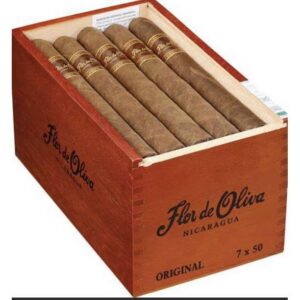 Flor De Oliva 12 Pack Churchill with Humidor