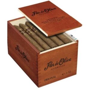 Flor De Oliva 12 Pack O Torpedo with Cutter