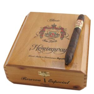 Arturo Fuente Hemingway Classic Maduro