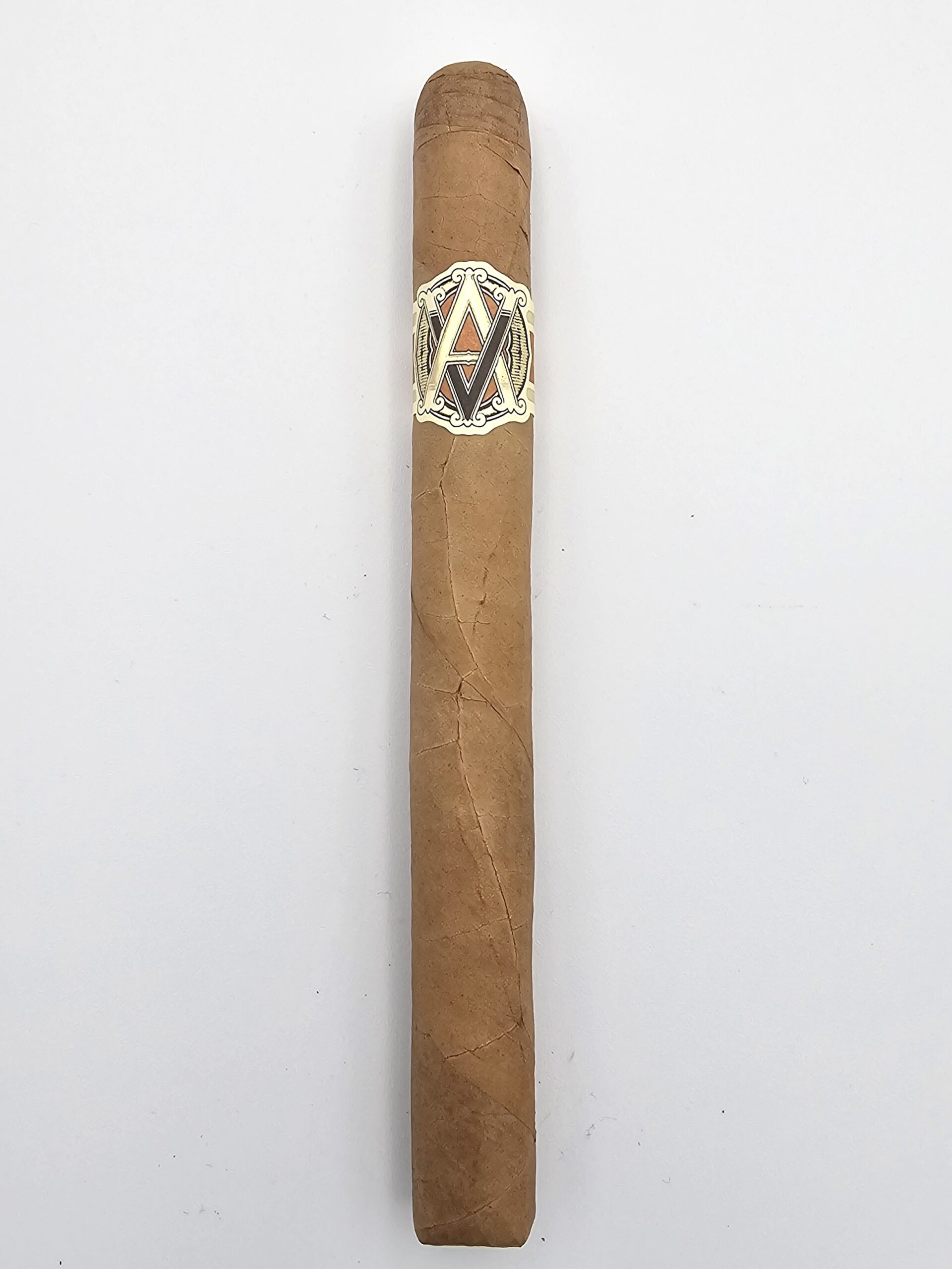 AVO-XO-PRELUDIO-CIGAR-CASTLE-1-scaled-1.jpg