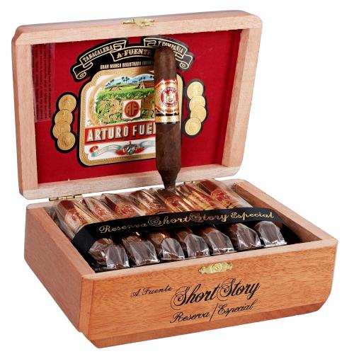 Arturo-Fuente-Hemingway-Short-Story-Box.jpg