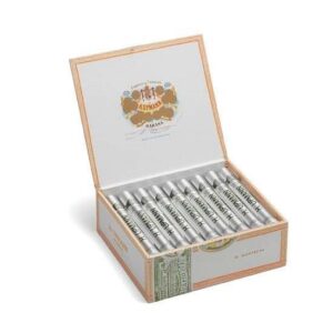 H. Upmann 1844 Monarch Tures