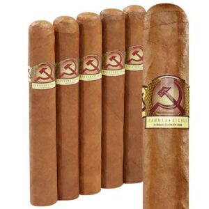 Hammer + Sickle Toro