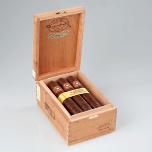 Heritage by Dunhill Gigante 6 X 60