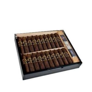 Montecristo Negra Short Belicoso