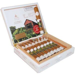 Montecristo White Corona B2G1F Pack