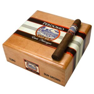 Perdomo Lot 23 Toro Sungrown